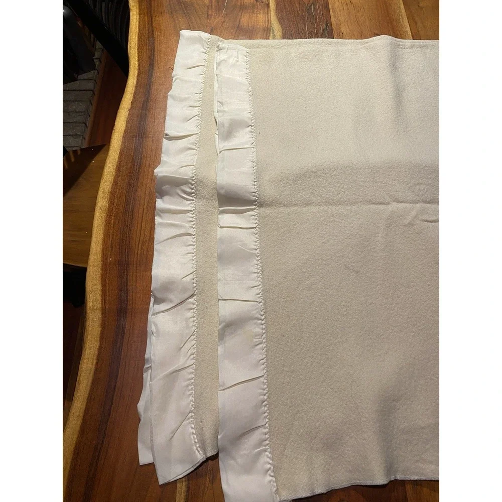 Faribo Satin Trim Cream Color 100% Wool Blanket 69x72 Vintage